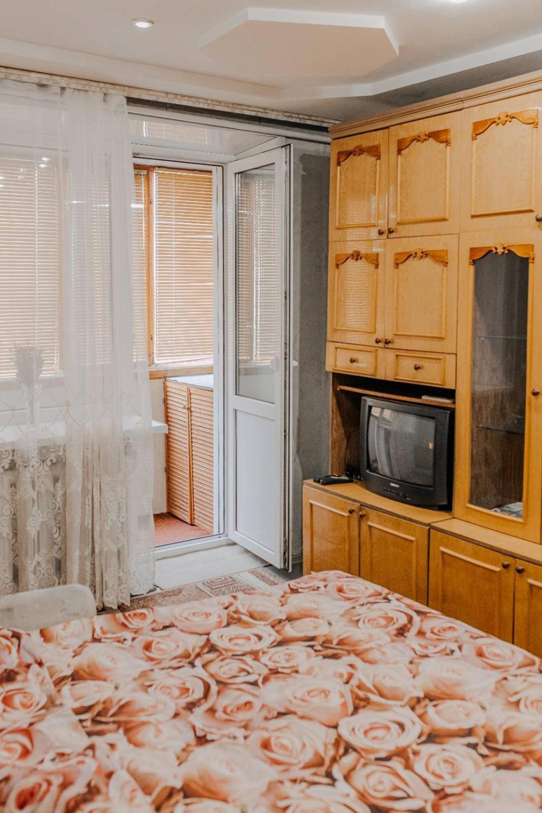 Comfortable Apartments On Hrushevskogo Street Near 16 City Hospital Dnipro Luaran gambar